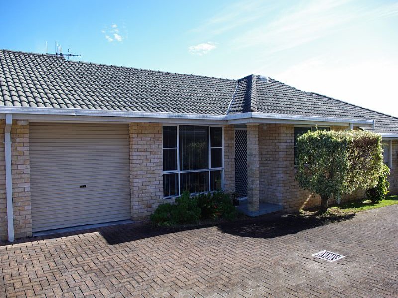 2/3537 Old Bar Road, Old Bar, NSW 2430