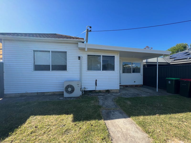 92 Peel Street, Bathurst, NSW 2795