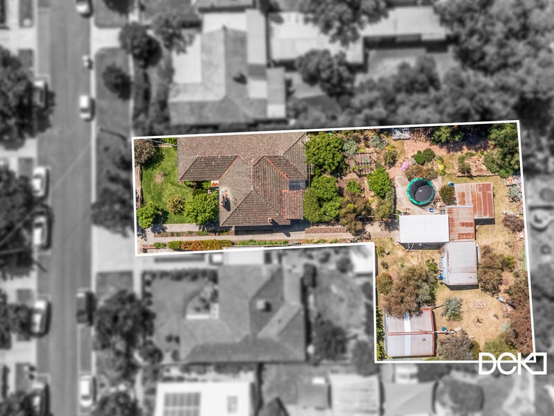 12 Thompson Crescent, Kennington, Vic 3550 Property Details