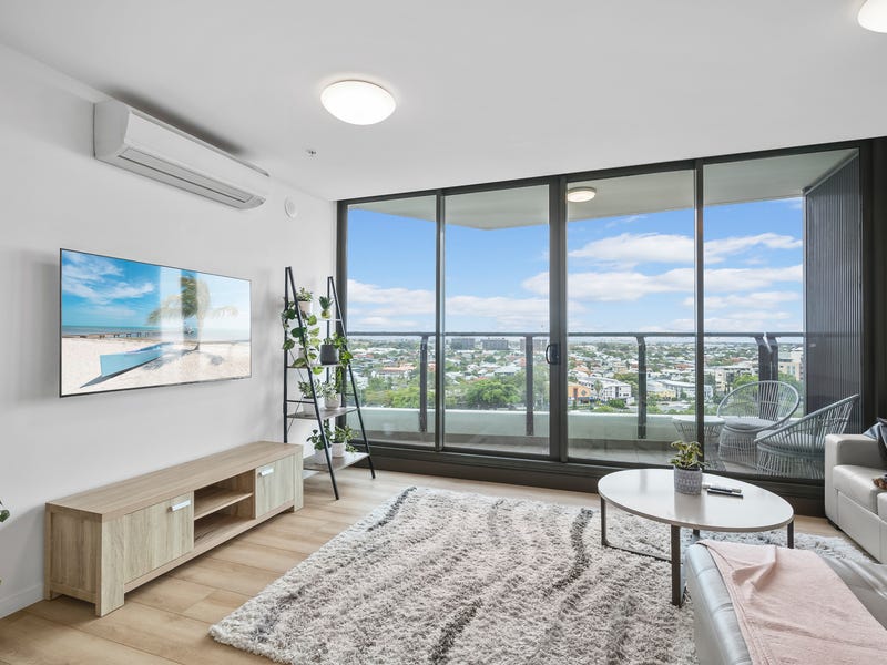 Real Estate & Property for Sale in Murarrie, QLD 4172 (+1 location) Pg