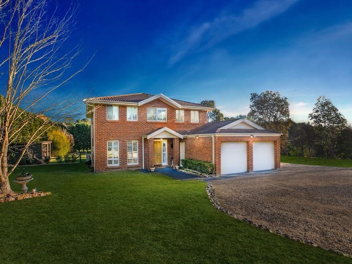 11 Highland Drive, Bowral, NSW 2576 Property Details