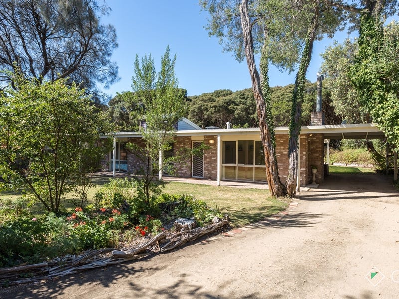 11 Pasadena Street, Rye, Vic 3941 Property Details