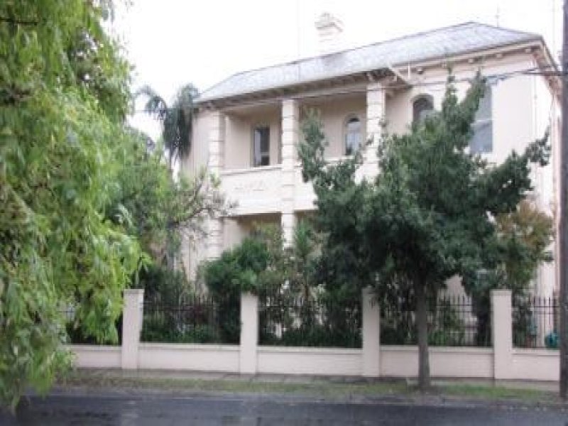 1/21 Hampden Road, Armadale, VIC 3143