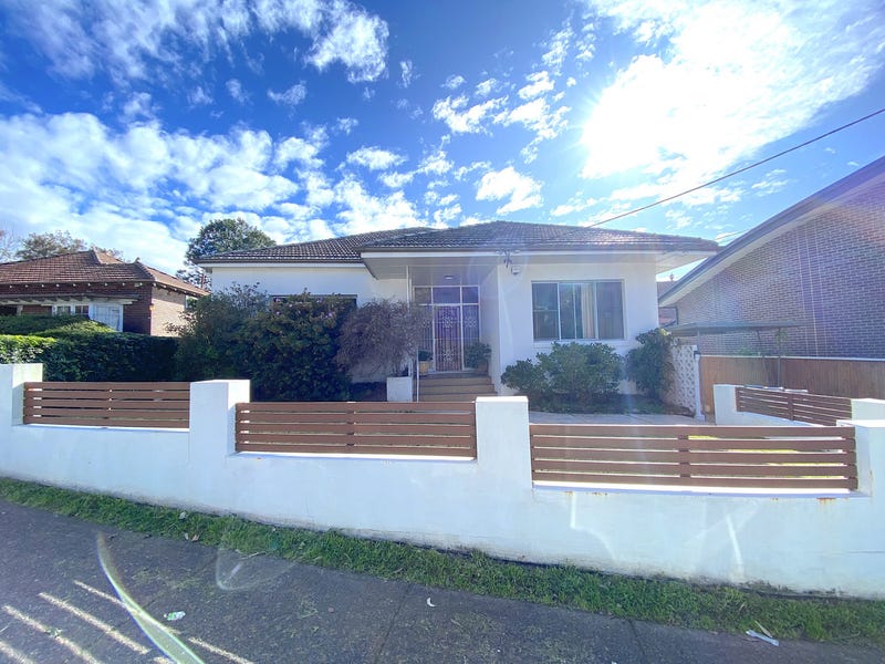 1 Hillview Road, Eastwood, NSW 2122