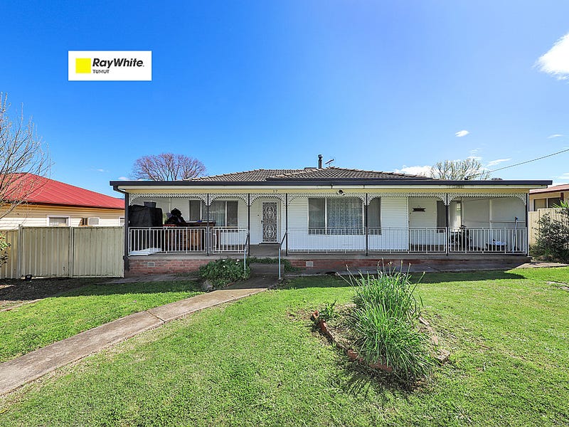 17 Tumut Street, Tumut, NSW 2720 Property Details