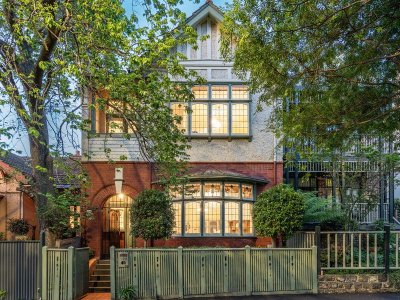 190 Street, East Melbourne, VIC 3002