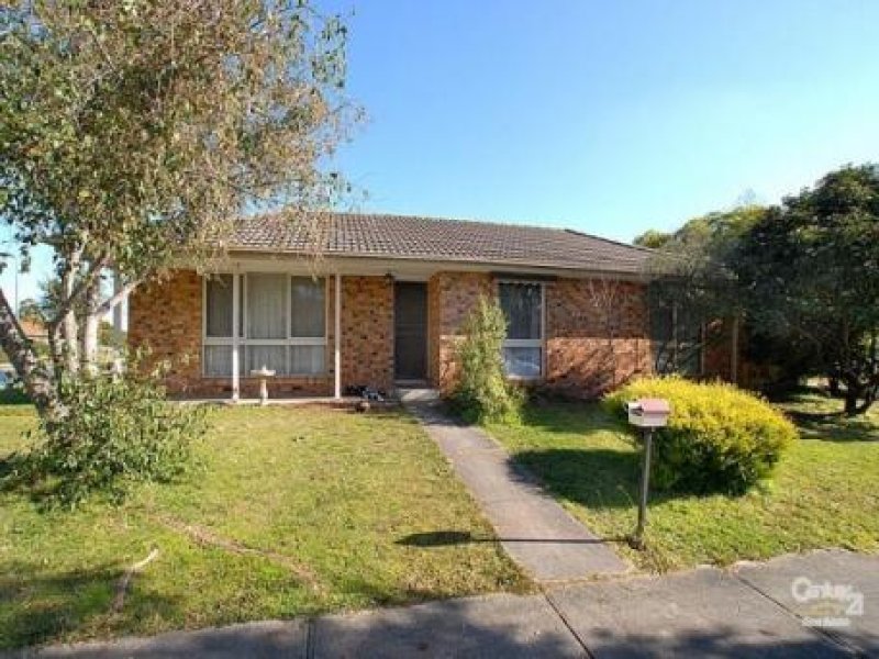 15 Garryowen Cres, Narre Warren, VIC 3805