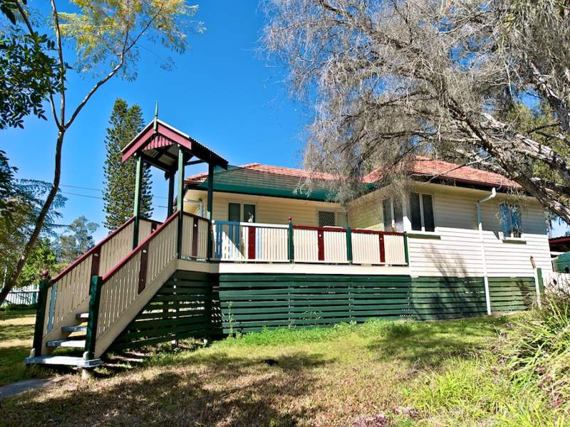 25 Baillieston Street, Leichhardt, Qld 4305 Property Details