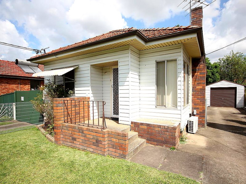 18 Williamson Avenue, Seven Hills, NSW 2147