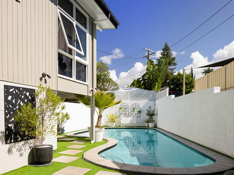 4 Floramy Street, Boondall, Qld 4034 Property Details