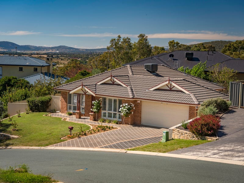 175 Waterfall Drive, Jerrabomberra, NSW 2619