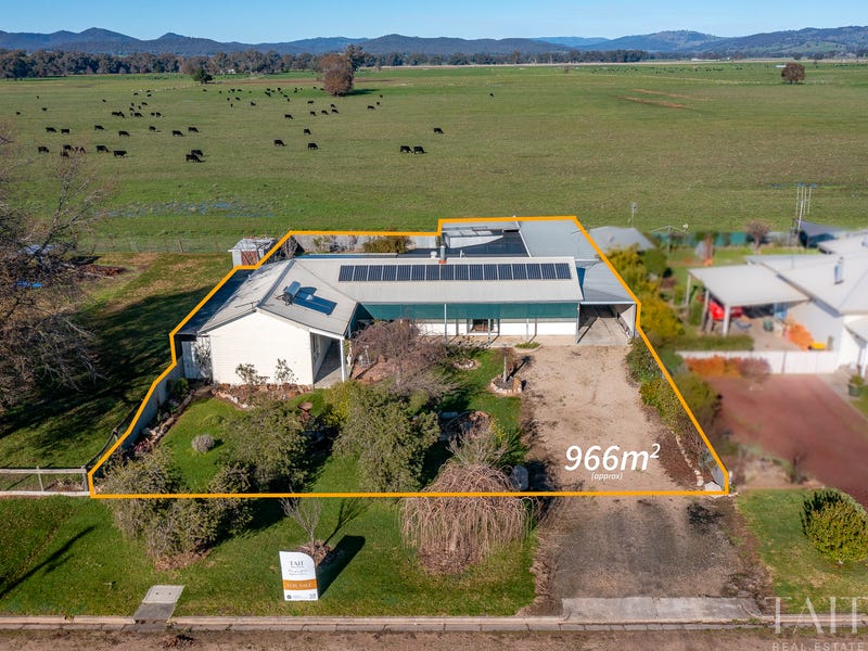 47 Bartley Street, Moyhu, Vic 3732 House for Sale
