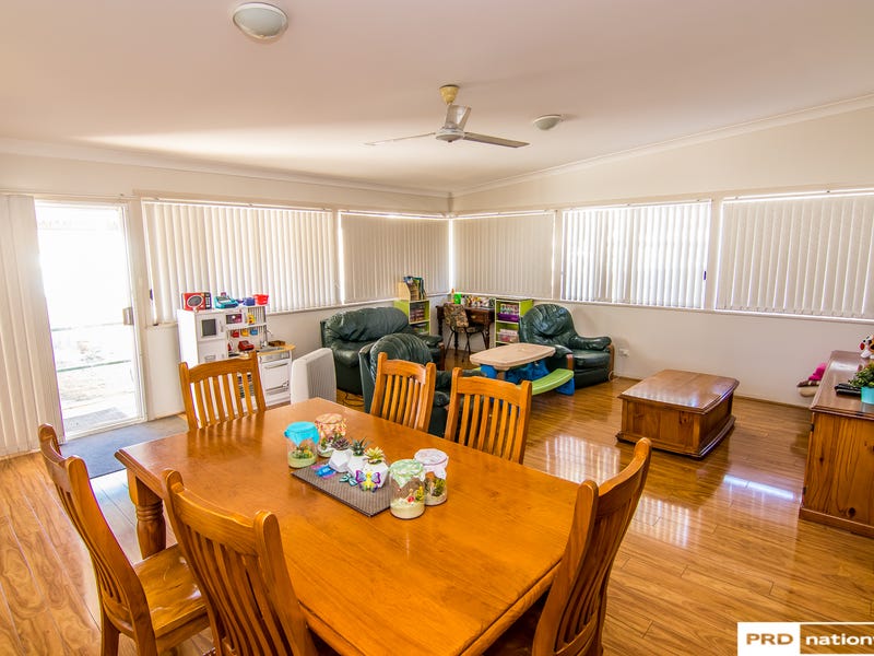 26 Phillip Street, West Tamworth, NSW 2340