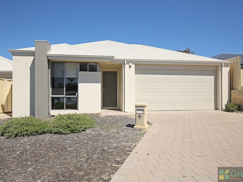 11 Warburton Trail, Lakelands, WA 6180 Property Details