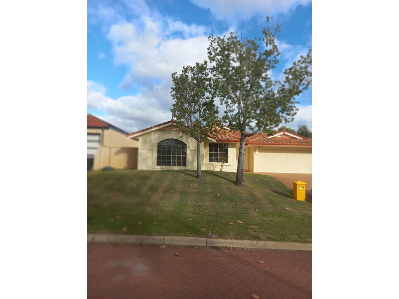 4 Sanctuary Avenue, Canning Vale, WA 6155