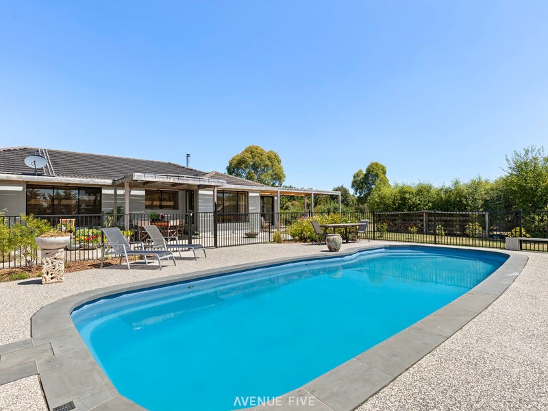 84 InverleighWinchelsea Road, Winchelsea, Vic 3241 Property Details