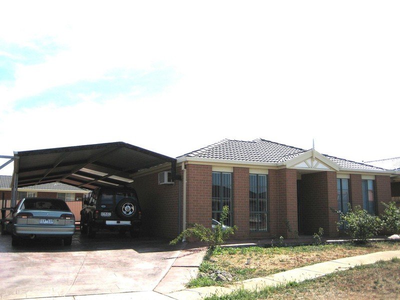 12 Jackson Circuit Albanvale Vic 3021