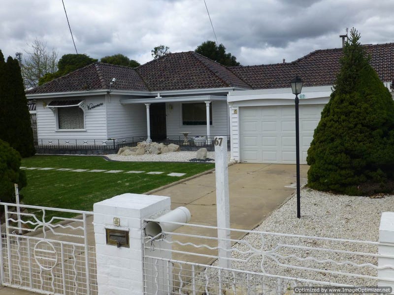 67 Mitchell Street, Bairnsdale, Vic 3875 Property Details