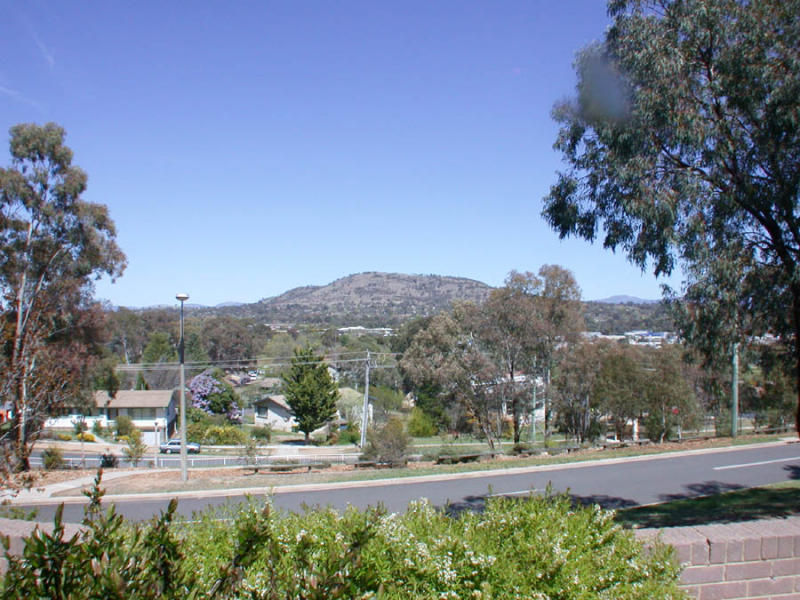 5 Sulman Place, Phillip, ACT 2606