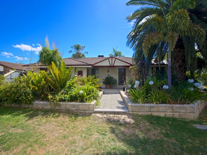 8 Tate Road, High WA 6057