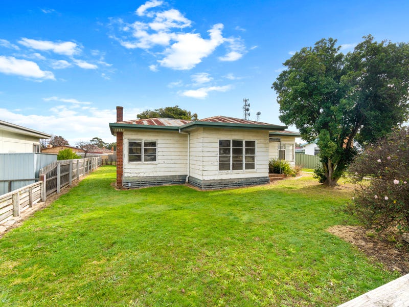 18 Clark Street, Heyfield, Vic 3858 Property Details