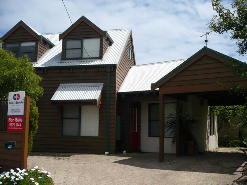 16 Hayes Street, Bunbury, WA 6230 Property Details