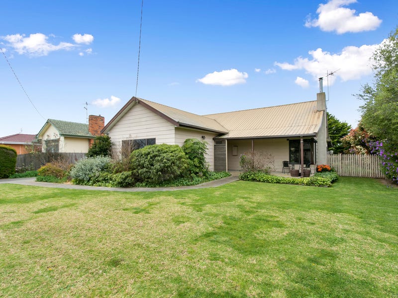 2 Buckley Street, Sale, Vic 3850 Property Details