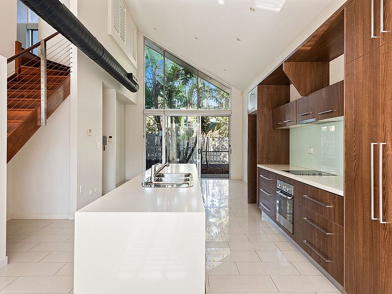 3/14 Quinn Street, Toowong, Qld 4066 Property Details