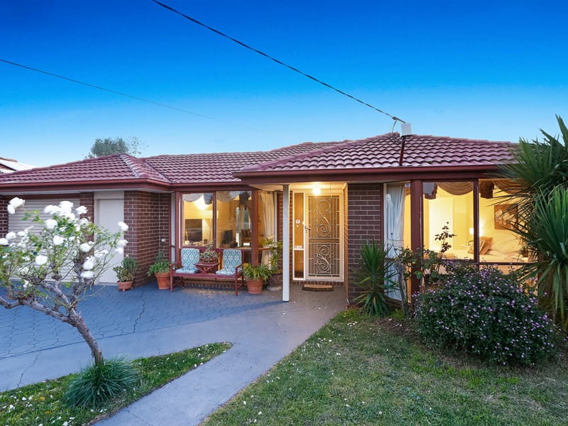 99 Malmsbury Drive, Meadow Heights, VIC 3048