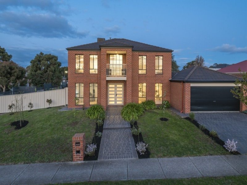 15 Belleview Drive, Sunbury, VIC 3429