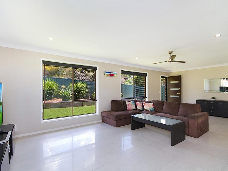 29 Ware Drive, Currumbin Waters, QLD 4223