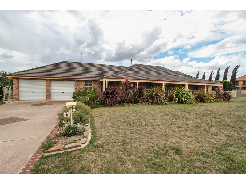 6 Farmgate Drive, Abercrombie, NSW 2795