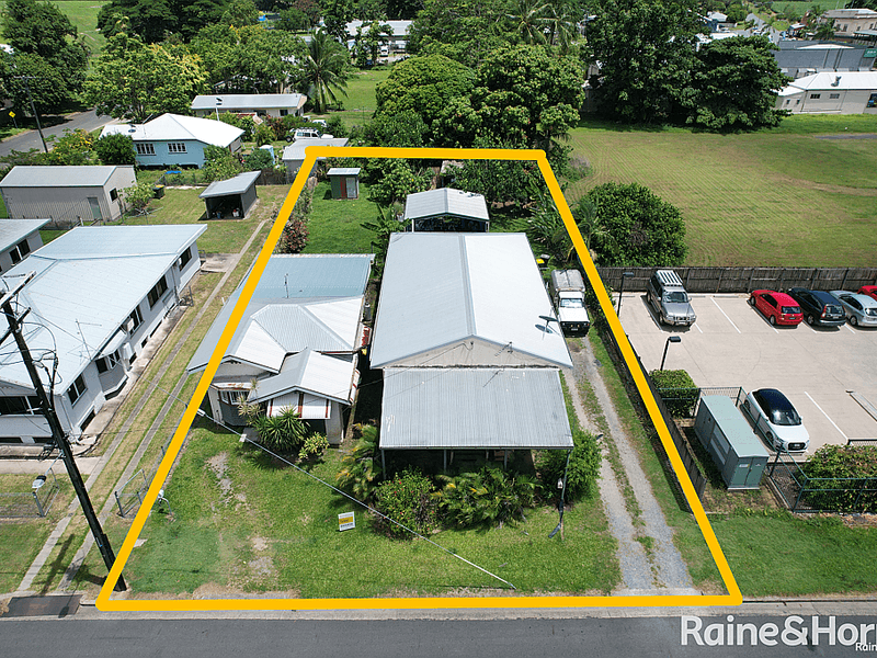 1 BOW STREET, Mossman, Qld 4873 House for Sale