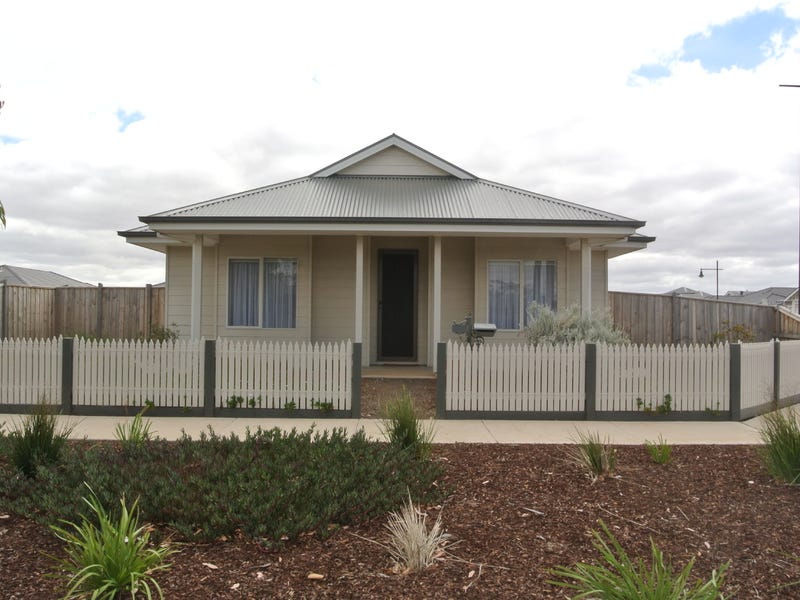 683 Eynesbury Road, Eynesbury, VIC 3338