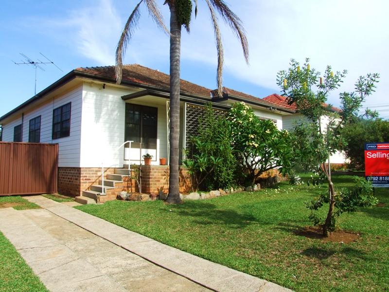 55 Lambeth Street, Panania, NSW 2213