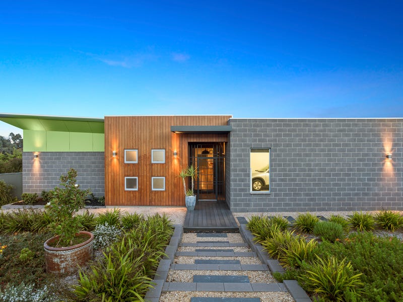 1A Michelle Drive, Maiden Gully, VIC 3551