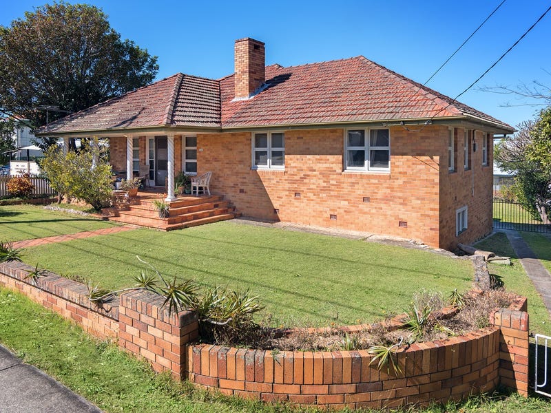 Houses for Sale in Wynnum, QLD 4178