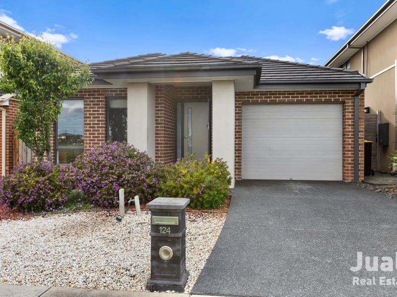 124 Stanley Road, Keysborough, VIC 3173