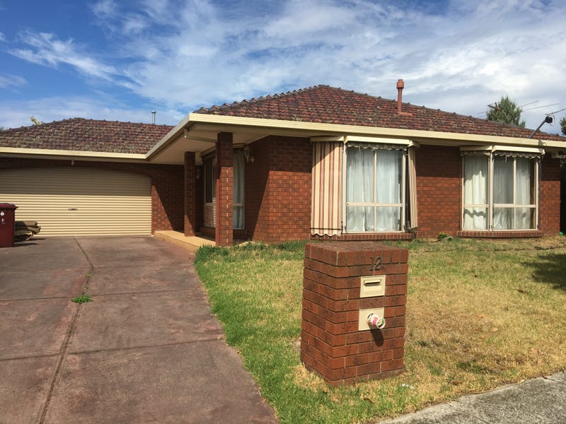 12 Leopold Cres, Hampton Park, VIC 3976