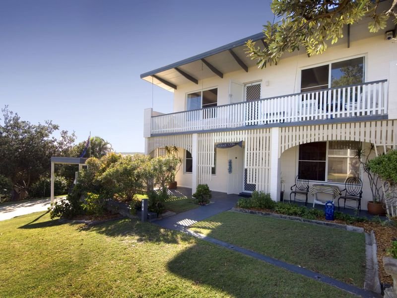 2 Azalea Street, Brooms Head, NSW 2463