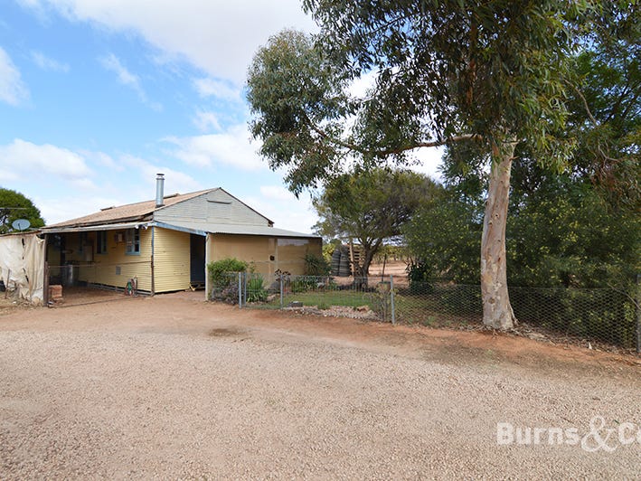 151 Mena Road, Birdwoodton, Vic 3505 Property Details