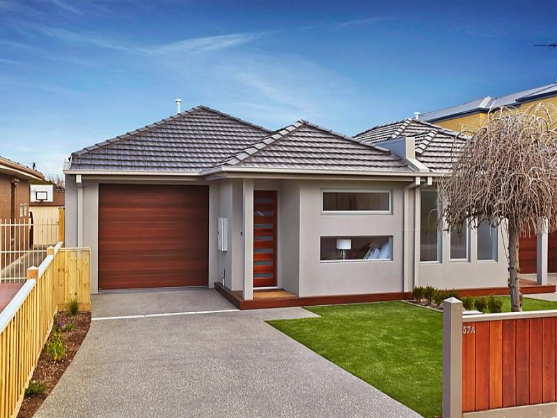 57 Roland Avenue, Strathmore, VIC 3041