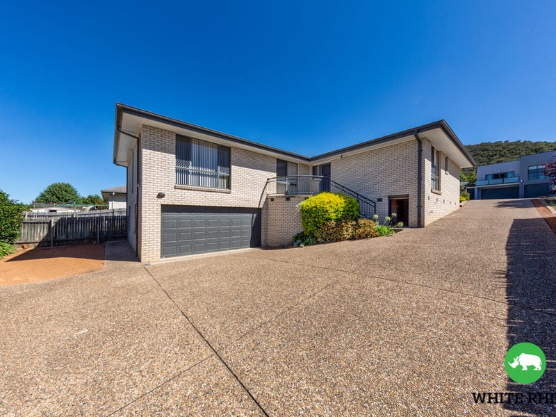 162 Halloran Drive, Jerrabomberra, NSW 2619