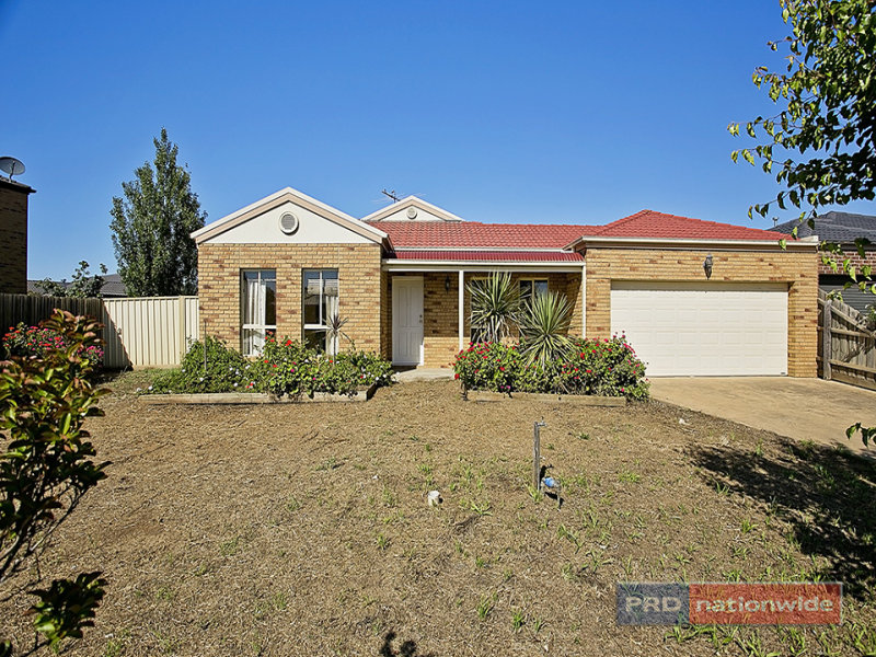 32 Harmony Drive, Tarneit, Vic 3029 Property Details