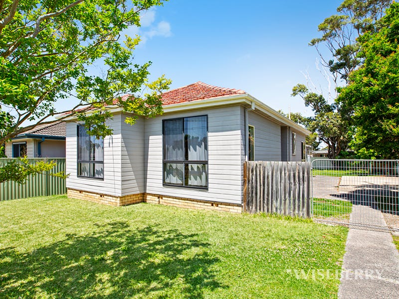 24 Danbury Avenue, Gorokan, NSW 2263