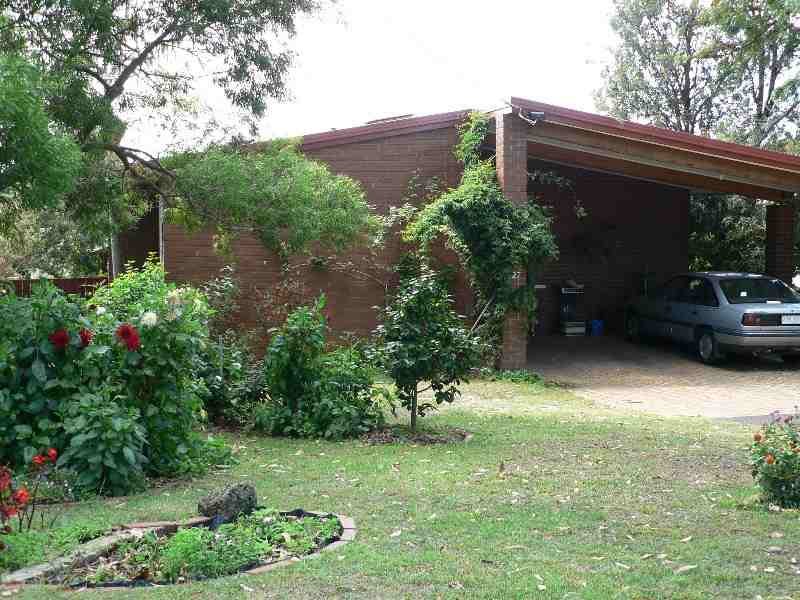 27 Steele Street, Cowes, Vic 3922 Property Details