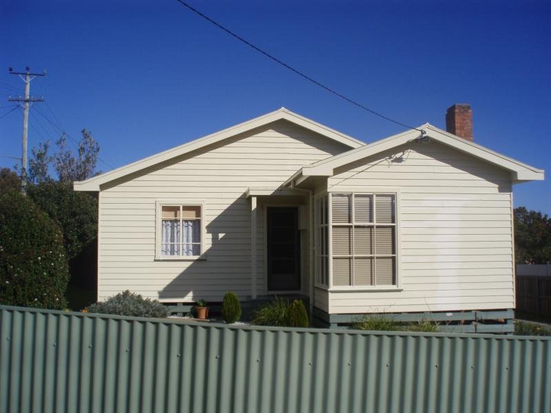 2 Skemp Street, Waverley, Tas 7250 - Property Details