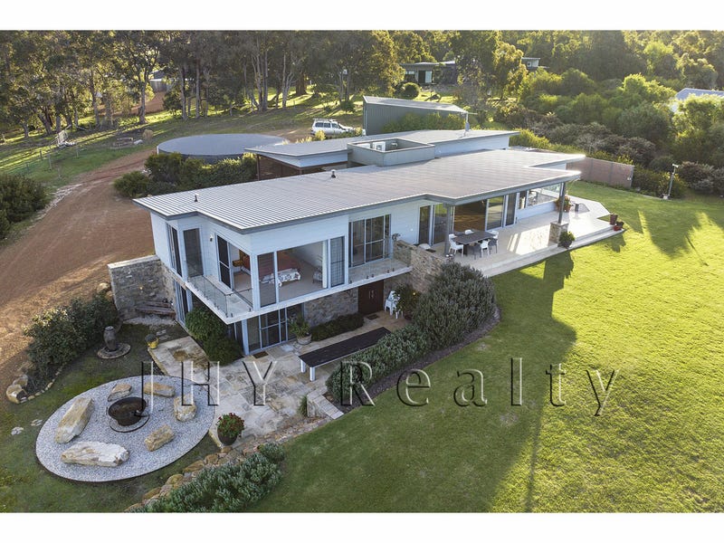 21 Charnu Place, Quindalup, WA 6281 Property Details