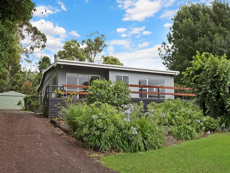 24 Church St, Timboon, Vic 3268 Property Details