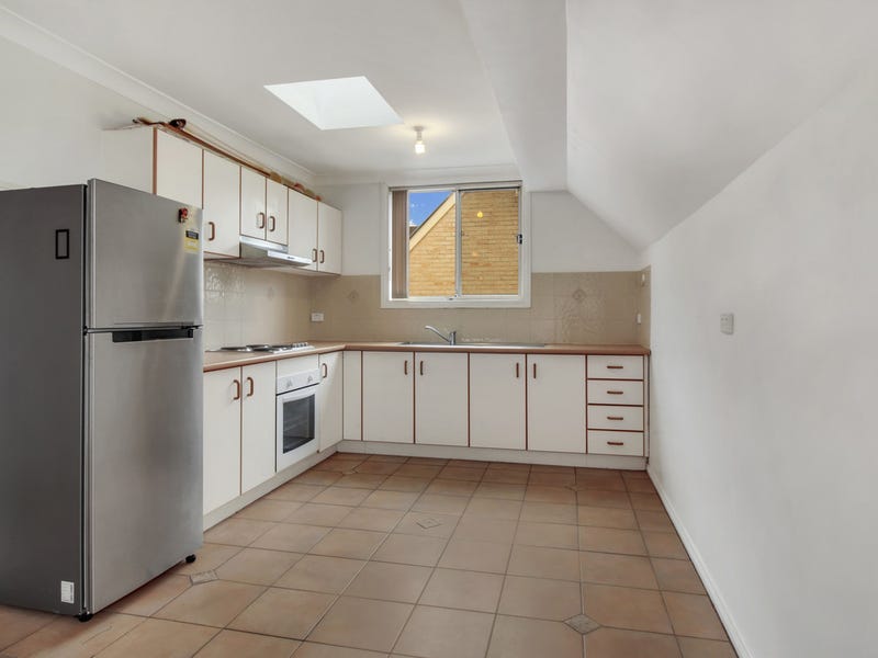 10/2933 Osborne Street, Wollongong, NSW 2500 Apartment for Rent